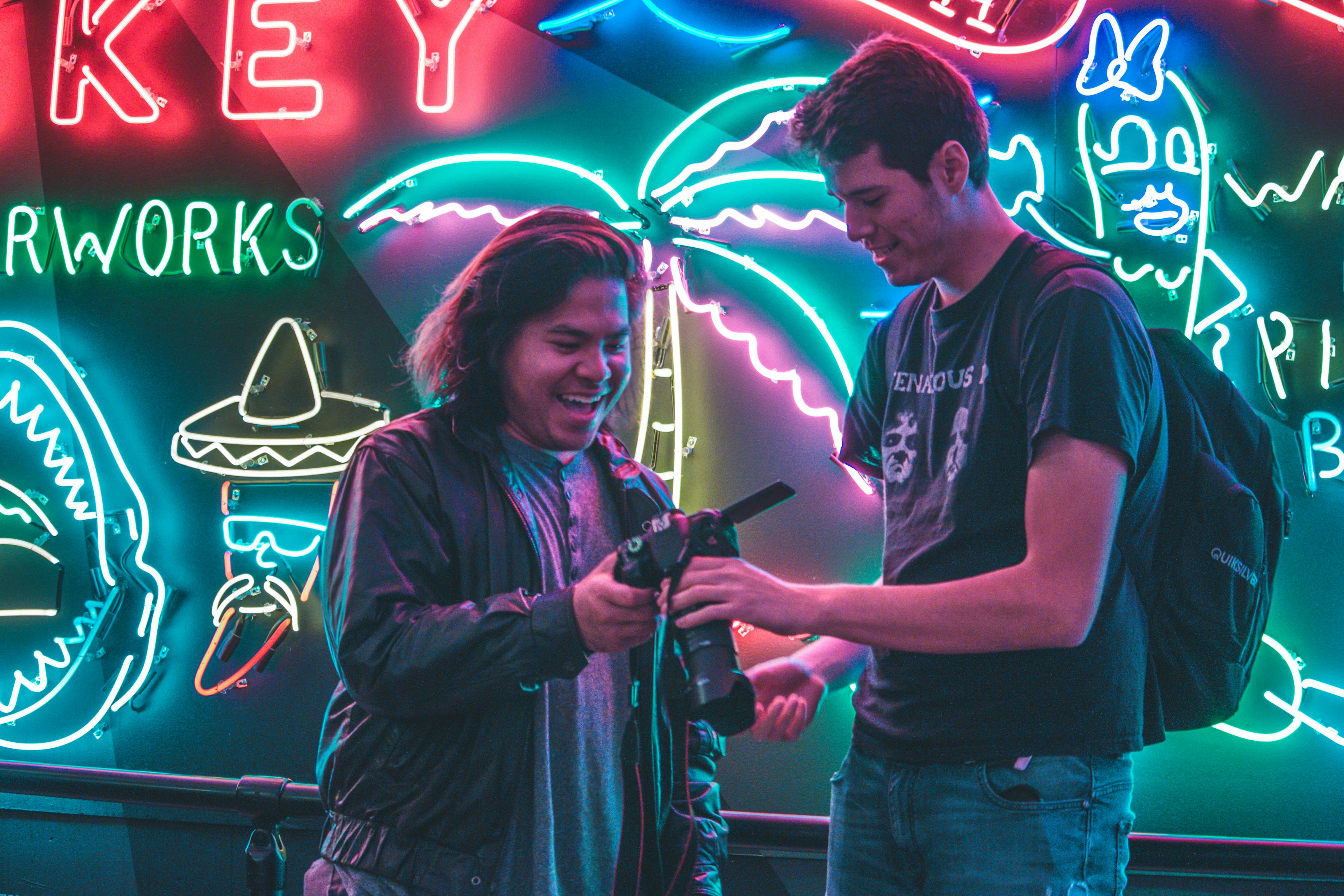 鹿晗五哈最新行程揭秘，音乐与综艺的双重魅力之旅