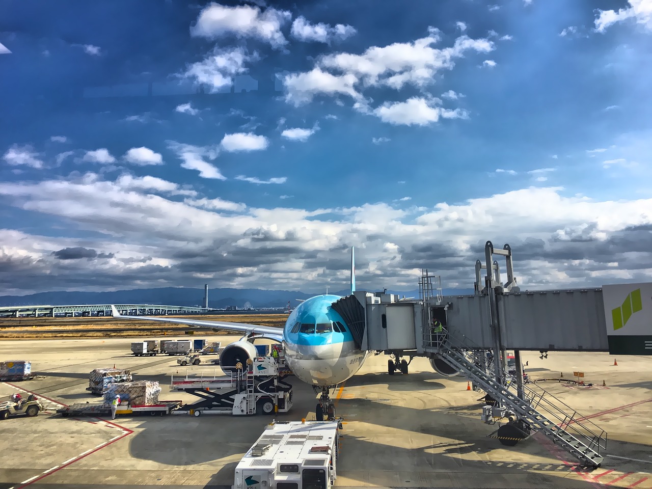 全球航空运输逐步复苏，航班恢复最新消息与态势分析