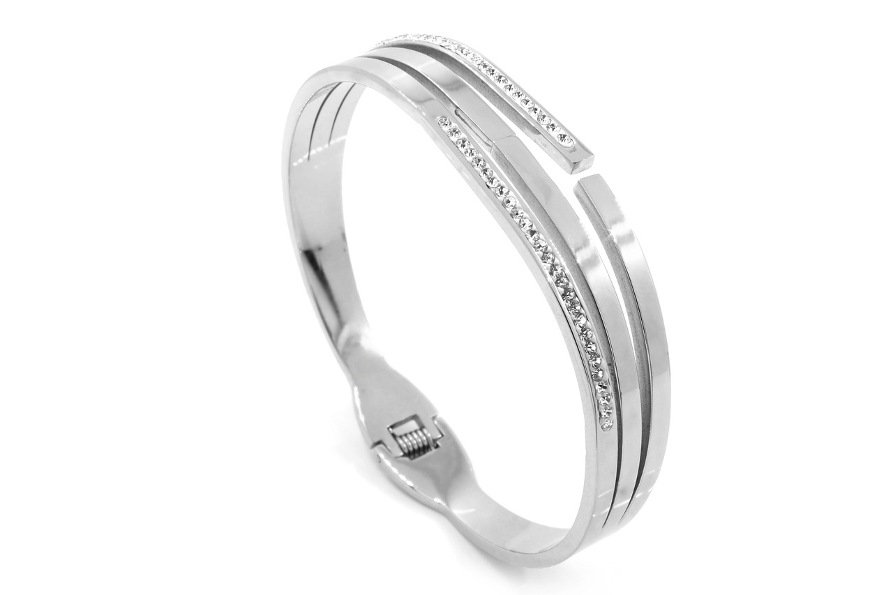 积家月相最新款——精工细作，展现优雅魅力风采