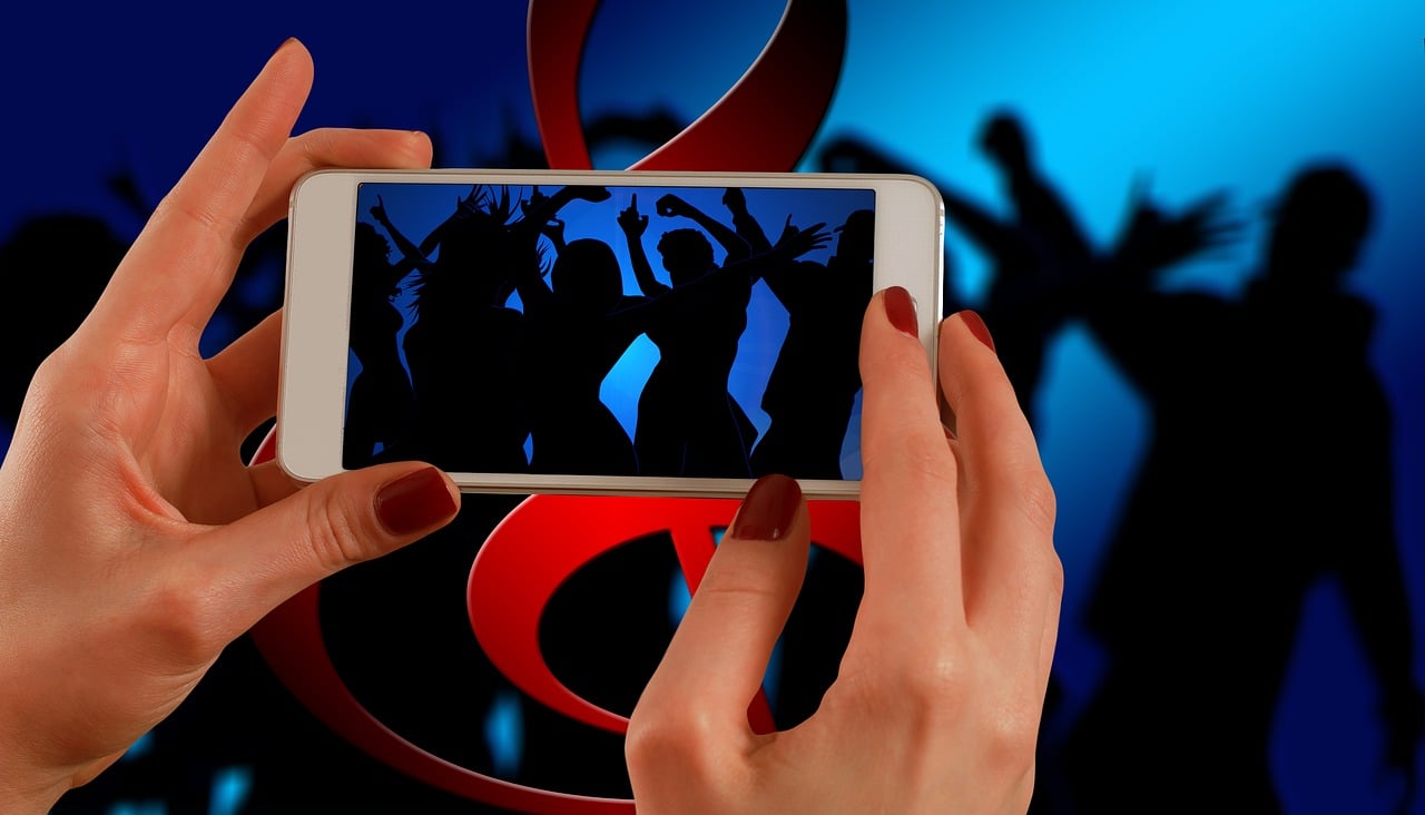 上海十月二十四日最新疫情动态观察与反思