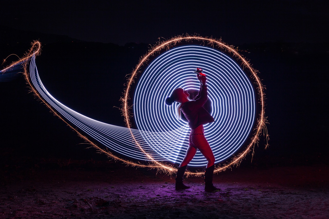 周扬青,时尚潮流的璀璨明星,最新动态引领风尚标