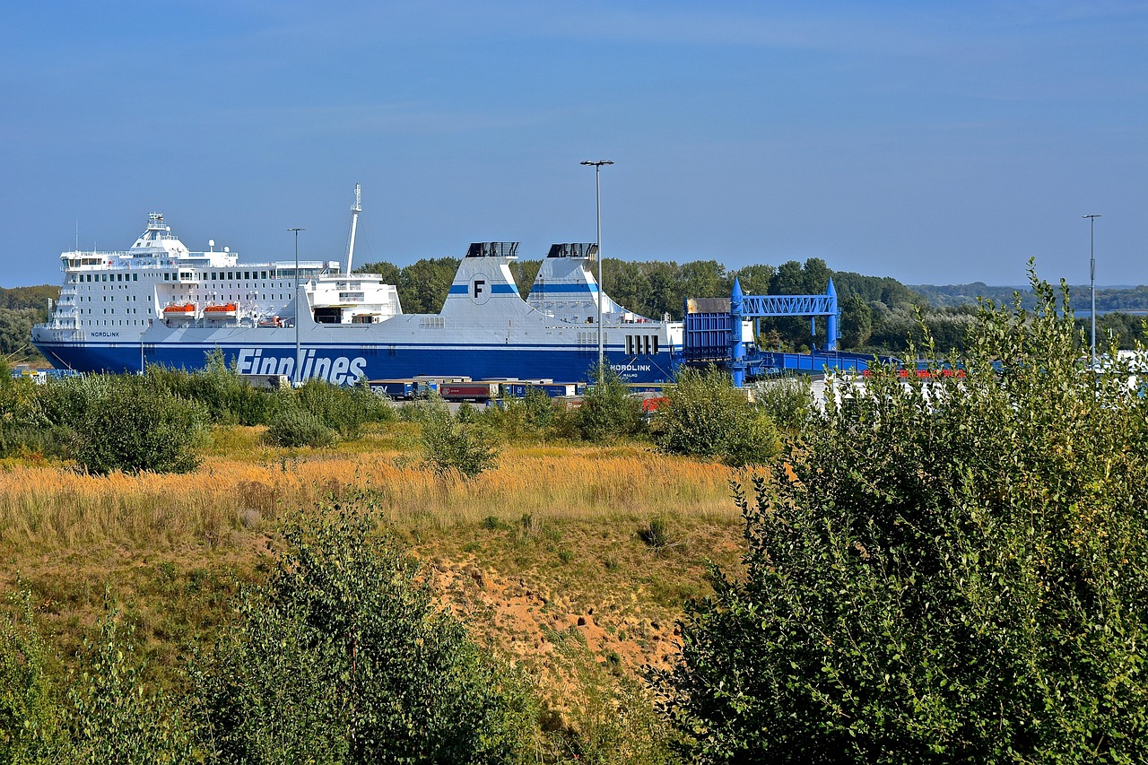 滨水花城最新动态,城市水岸发展的璀璨新篇章