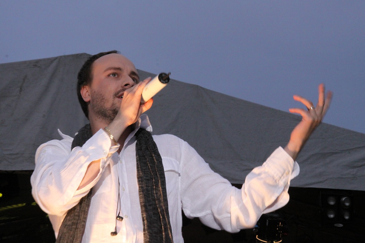 五月廖凡主演电视剧,荧屏之星中的精湛表现